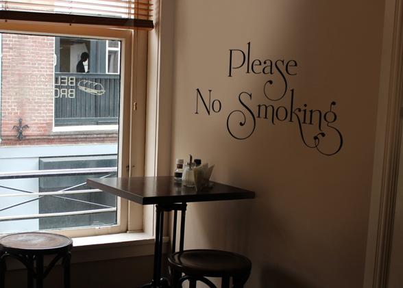 No Smoking Swoopy Wall Decal